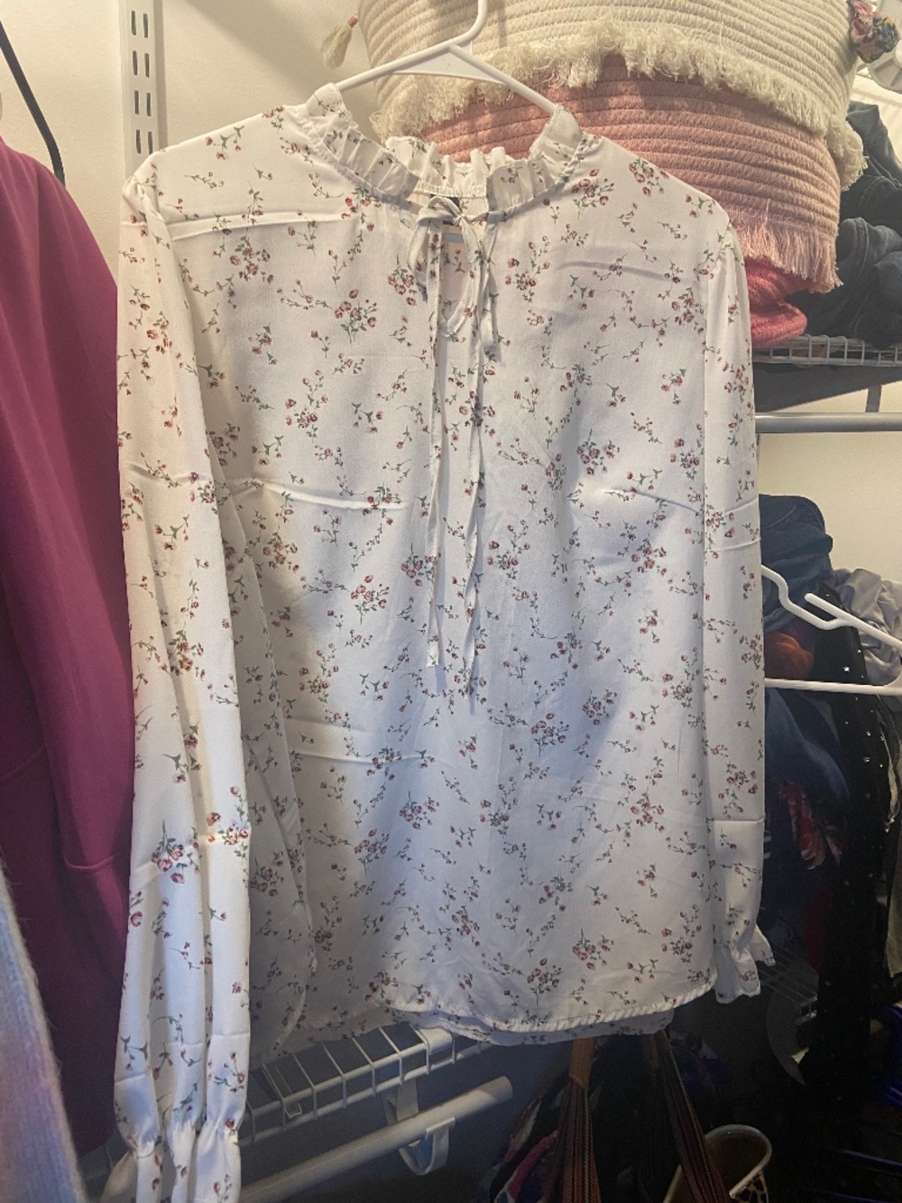 SHEIN flower top
